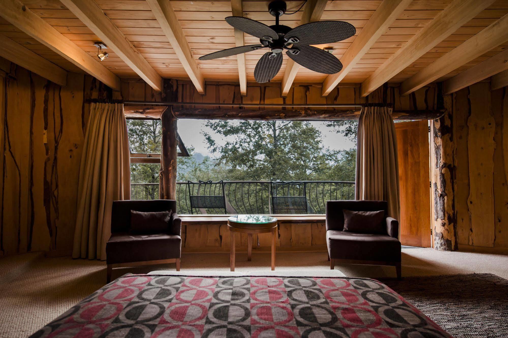 Huilo Huilo Nothofagus Hotel & Spa بويرتو فوي المظهر الخارجي الصورة