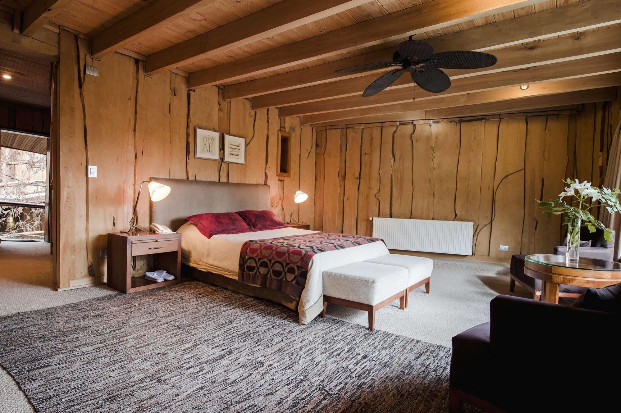 Huilo Huilo Nothofagus Hotel & Spa بويرتو فوي المظهر الخارجي الصورة