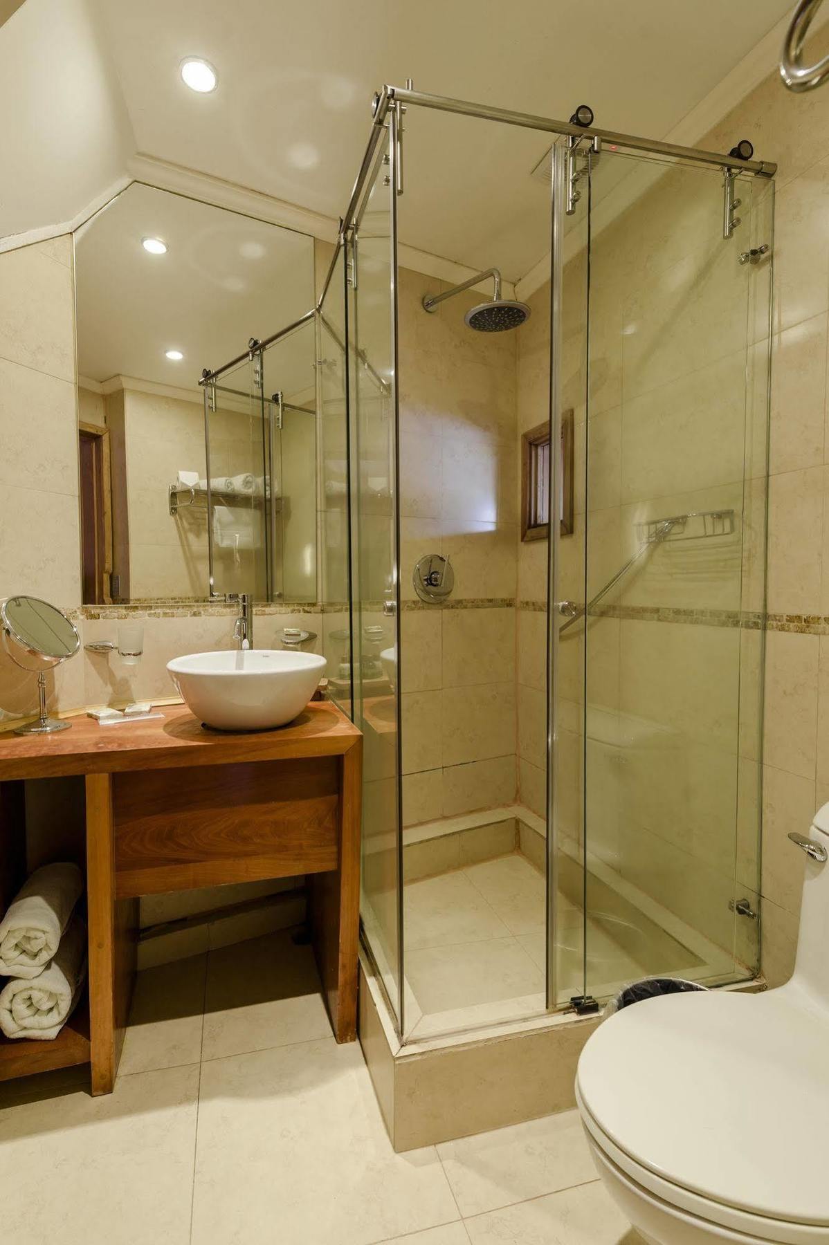 Huilo Huilo Nothofagus Hotel & Spa بويرتو فوي المظهر الخارجي الصورة